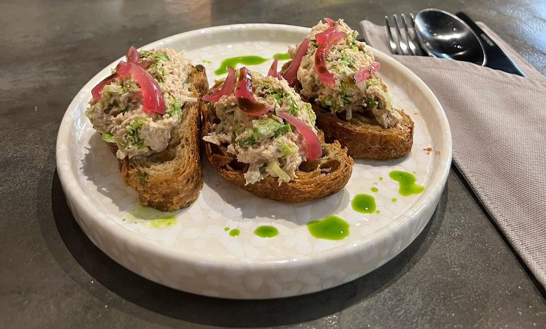 Pasta Bar by Dovolny