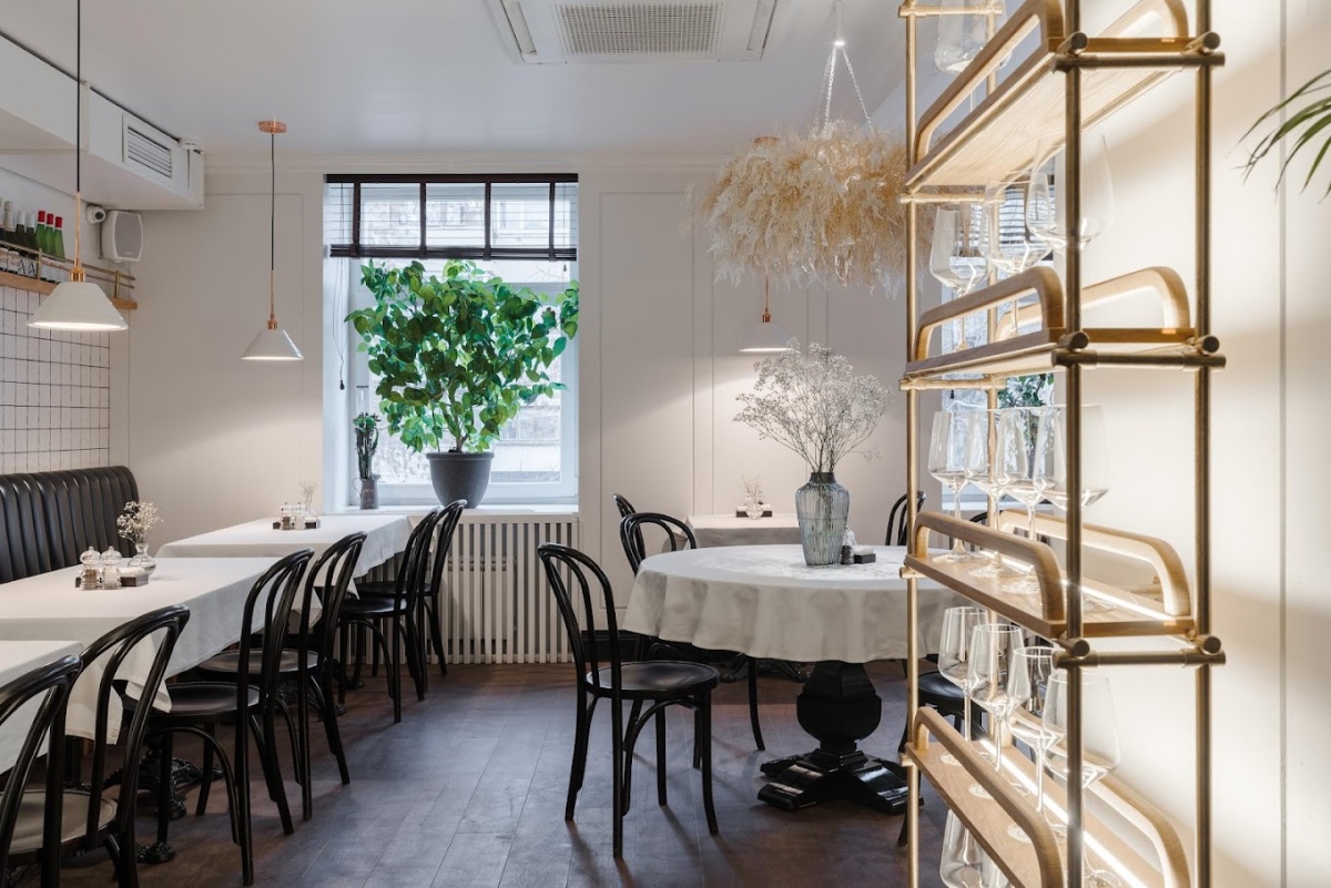 Гады, крабы и вино Гады, крабы и вино